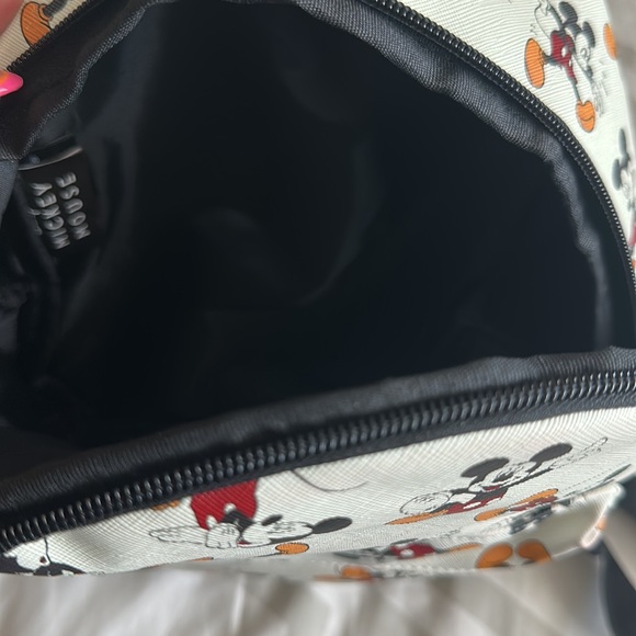 Mickey Mouse small backpack - Picture 4 of 4